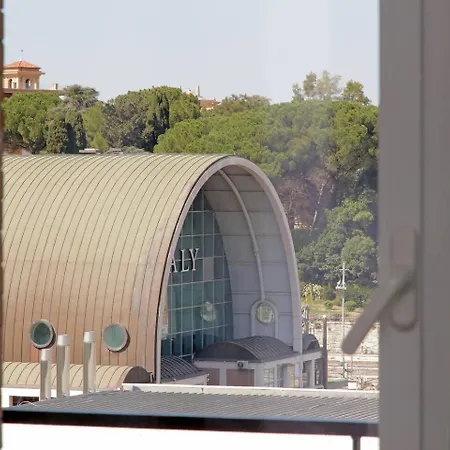 Attico Di Design A Garbatella Con Vista San Pietro